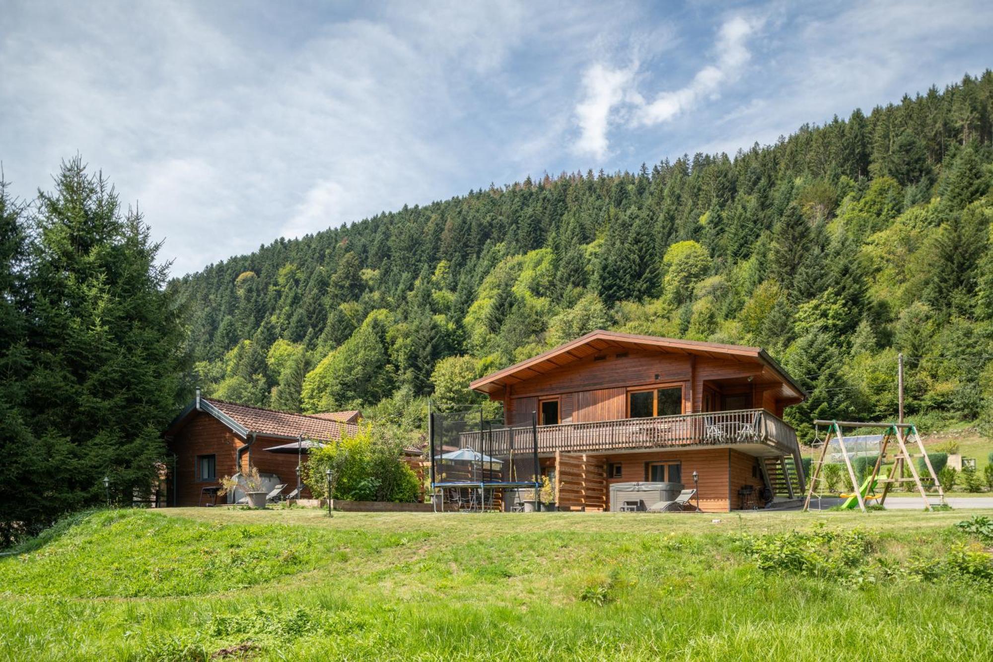 Chalets Du Bouchot & Jacuzzi Privatif Proximite Gerardmer & La Bresse Rochesson Eksteriør bilde