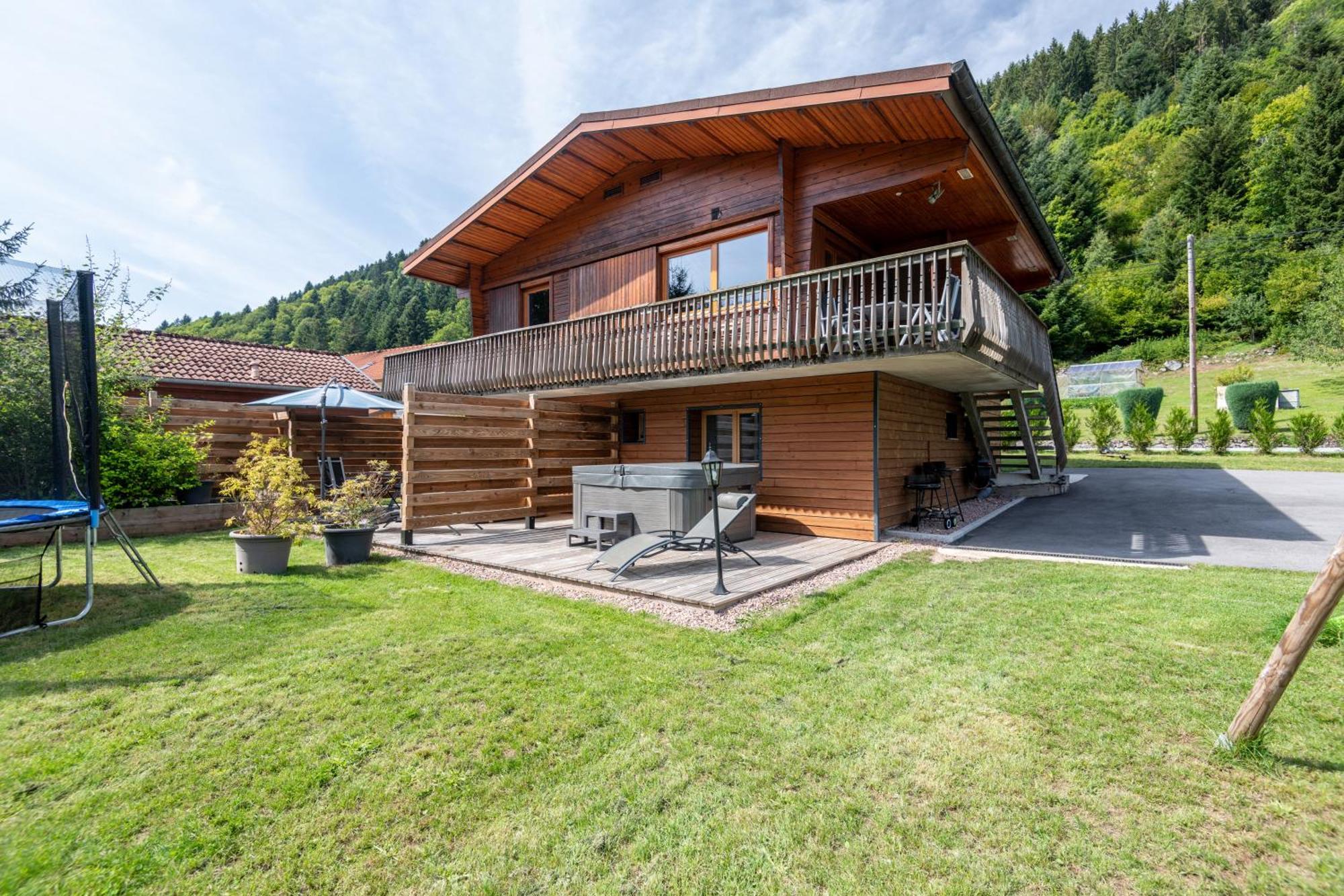 Chalets Du Bouchot & Jacuzzi Privatif Proximite Gerardmer & La Bresse Rochesson Eksteriør bilde