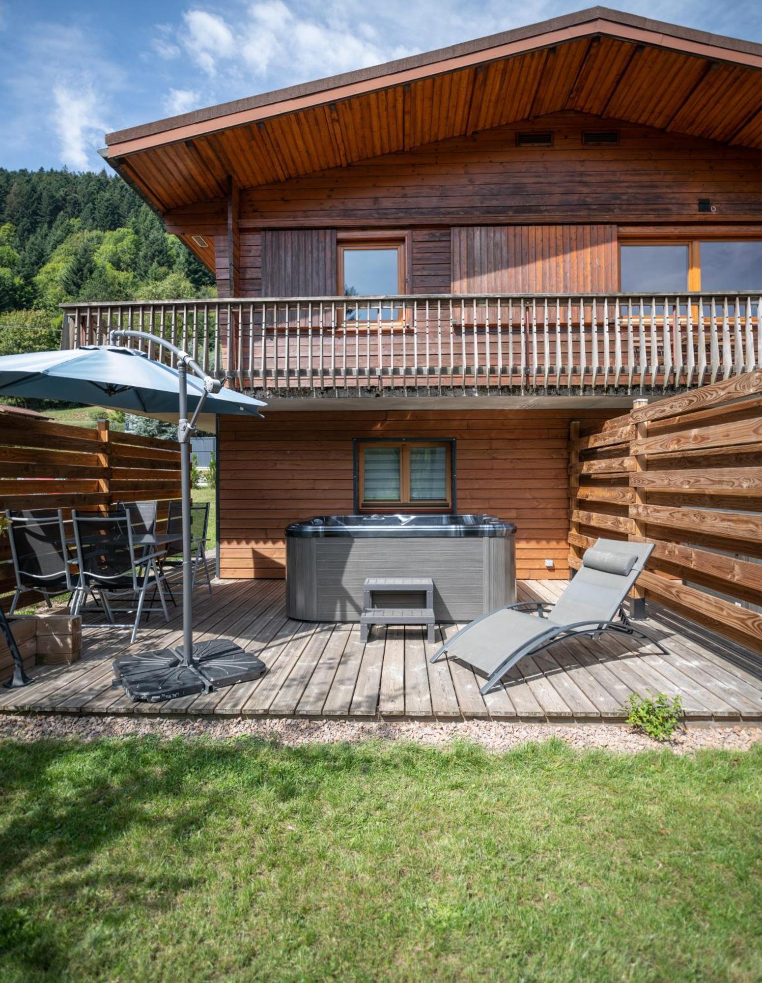 Chalets Du Bouchot & Jacuzzi Privatif Proximite Gerardmer & La Bresse Rochesson Eksteriør bilde